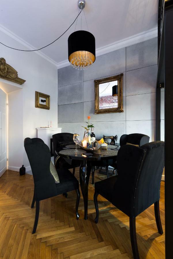 Home Far From Home Krakow Exterior photo